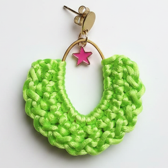 Boucles d'oreilles crochet vert fluo – Étoile Fantaisie