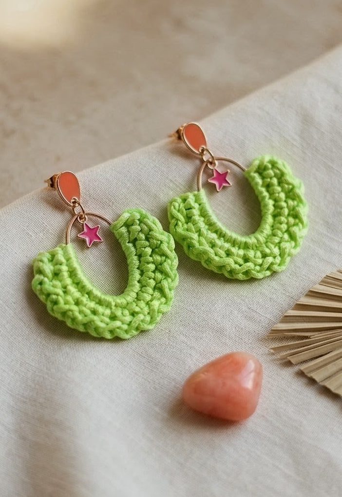 Boucles d'oreilles crochet vert fluo – Étoile Fantaisie
